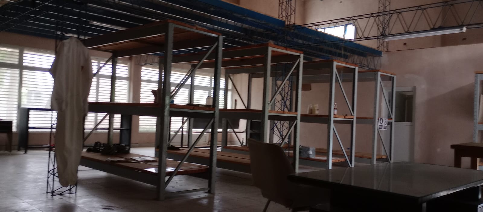 salon comercial